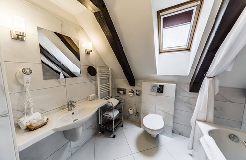 Prague 1 Hotel | Archibald At the Charles Bridge