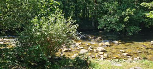 Vicdessos Apartment | Ariège, agréable T2 en bord de rivière