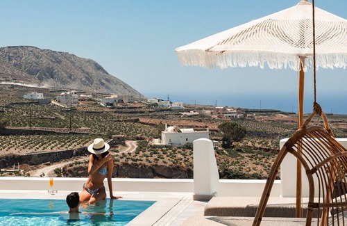 Santorini Apartment | Arotron Santorini