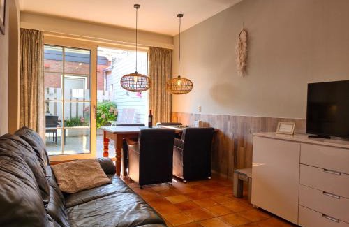 Westkapelle House | ASTERIAS Bed by the Sea