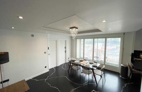 Epinal Apartment | Atypaluxe