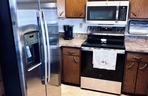 Spearfish House | Authentic Spearfish Home 1 Block from Black Hills State- Sleeps 8