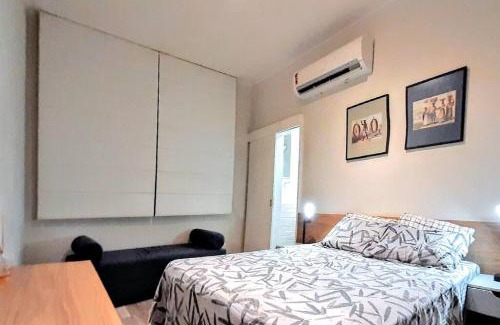 Copacabana Apartment | Av Atlântica - Térreo - Ao lado do Hotel Othon Palace