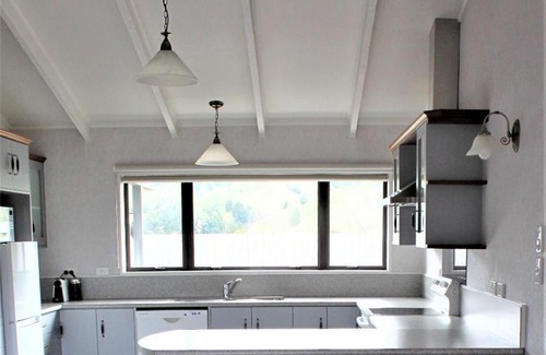 Taumarunui House | Awanui BnB