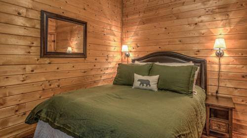 Blue Ridge House | Away to the Lake