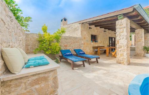 Susica House | Awesome Home In Betina