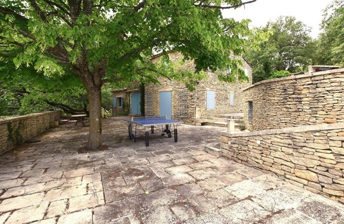 Goult House | Awesome home in Goult with WiFi