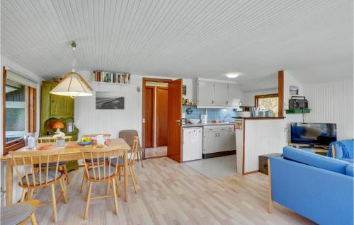 Idestrup House | Awesome Home In Idestrup With Kitchen