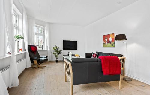 Spøttrup House | Awesome Home In Spøttrup With Wifi