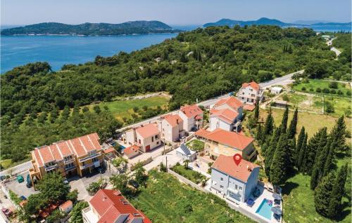 Dubrovnik House | Awesome Home In Zaton Veliki With Sauna
