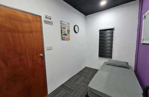 Kota Warisan Hotel | Ayden Hostel Airport Transit - KLIA