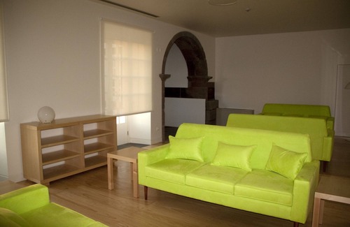 Vila do Porto Hostel | Azores Youth Hostels - Santa Maria