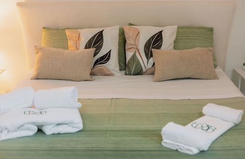 Picanello-Ognina-Barriera-Canalicchio Bed & Breakfast | B&B del bosco