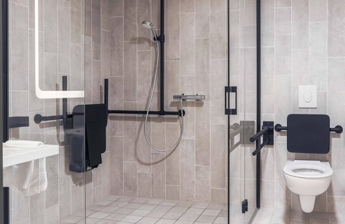 Karlsdorf Hotel | B&B HOTEL Bruchsal-Karlsdorf
