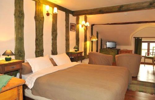 Cheoux Bed & Breakfast | B&B Le Clos de la Fontaine