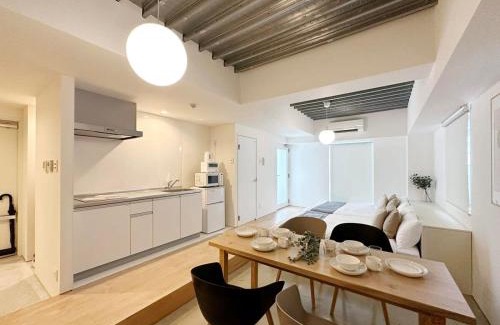 Hiroshima City Centre Apartment | b hotel Arts Dobashi - Cozy & Modern Studio Apt 5 Mins Walk to Peace Park