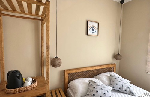 Yenibademli Hotel | Bademi Gökçeada Butik Otel