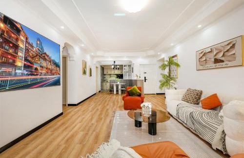 Yuzhong Apartment | Baihong Riverview aparment-ChaoTianMen