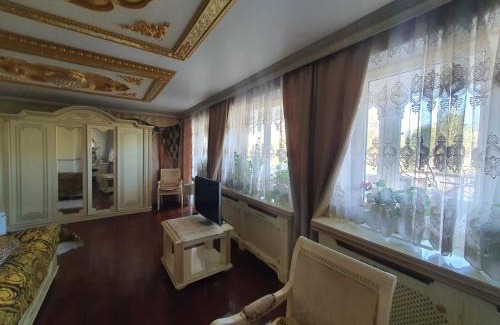 Purvciems House | Baltā māja