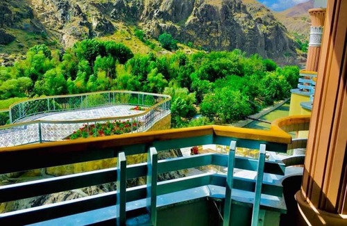 Faizabad Hotel | Bam-e Dunya Hotel in Badakhshan