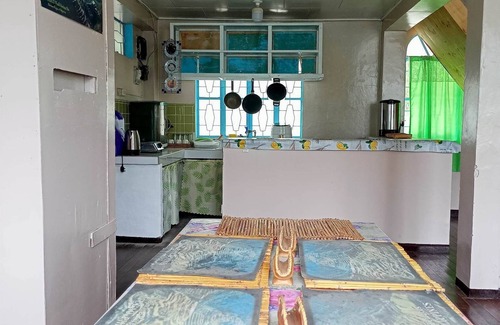 Banaue House | Banaue Transient House Bed and Breakfast -Entire place- Home