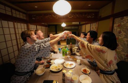 Kinosaki Onsen Hotel | Base House Kinosaki お子様無料でサウナもアクティビティも楽しめる一棟貸し宿Private Japanese Villa Stay with Free Shuttle, Sauna, Activities & Kids Stay Free