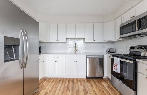 Merion Park Condo | Bayfront Home with Boat Slip and Awesome Views