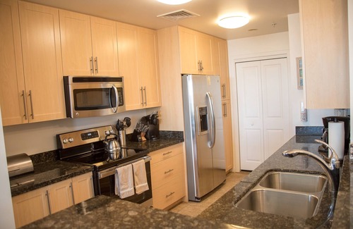 Sandbridge Condo | Bayside condo right on the beach, beautiful views, onsite pools