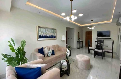 Santa Cruz Cabin | Beach Cave Conchal