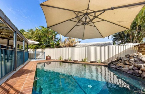 Wurtulla House | Beach escape! Pet friendly