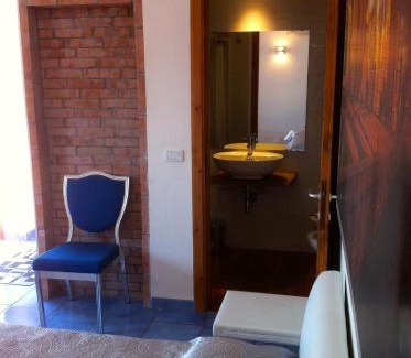 Salerno Bed & Breakfast | Beach Hotel 14Leoni b&b