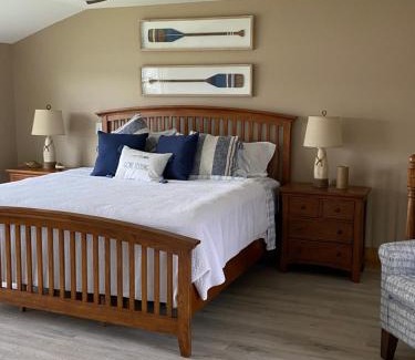 Newport Apartment | Beach House - The Three Fish