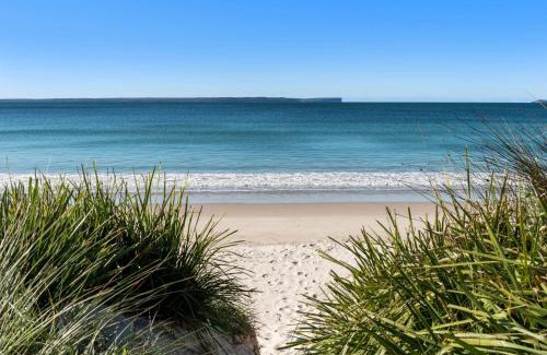 Vincentia Apartment | Beach Views on Excellent Studio 27 - Belle Escapes Jervis Bay
