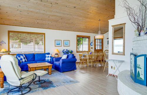 Bells Beach House | Beachfront Whidbey Island Home and Apartment!