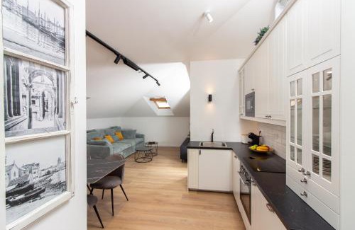 Bacvice Apartment | Beachside Apartment Attico