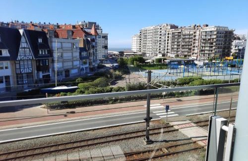 Westende Apartment | Beachstudio Westende with sea view