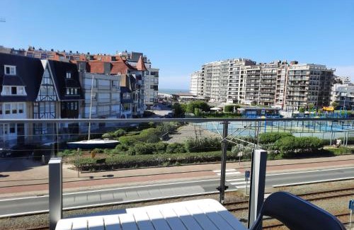 Westende Apartment | Beachstudio Westende with sea view