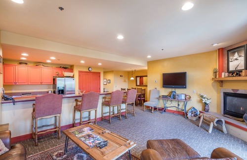 Mountain Village Condo | Bear Creek Lodge 308a 1 Bedroom Condo by Alpine Lodging Telluride