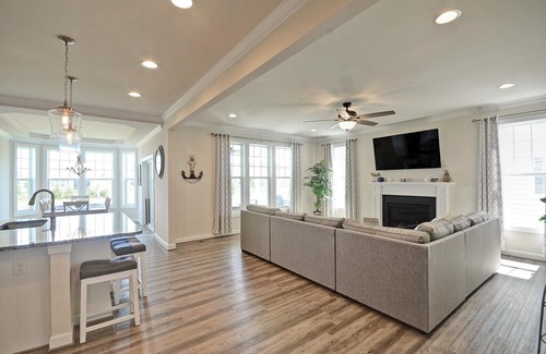 Frankford House | Beautiful 5 bedroom 3.5 bath home in Millville by the Sea Community
