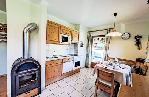 Sonnenberg Apartment | Beautiful apartment for 4 guests with WIFI, TV, terrace and pets allowed