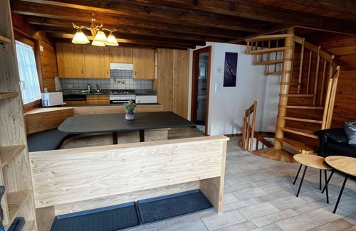 Saas-Fee Apartment | Beautiful apartment for 6 guests with WIFI, TV and pets allowed