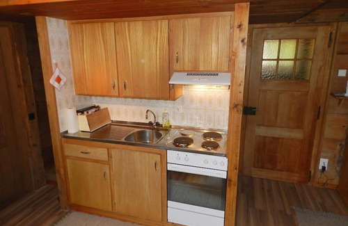 Lauenen Apartment | Beautiful apartment for 2 people with balcony