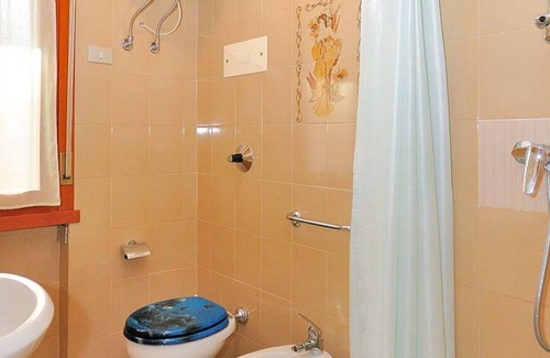 Bibione Lido del Sole Apartment | Beautiful apartment for 4 people with A/C, TV, terrace, pets allowed and parking