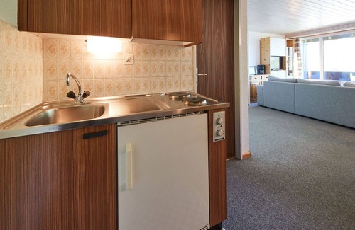 Sion Apartment | Beautiful apartment for 4 people with pool, WIFI, TV, balcony and panoramic view