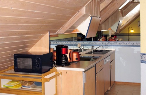 Juliusruh Apartment | Beautiful apartment for 4 guests with WIFI, TV, balcony, pets allowed and parking