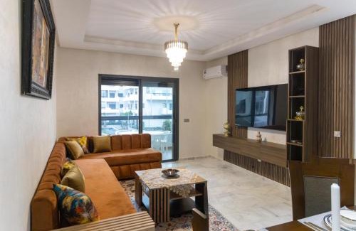 Ain Harrouda Apartment | Beautiful apartment with pool view