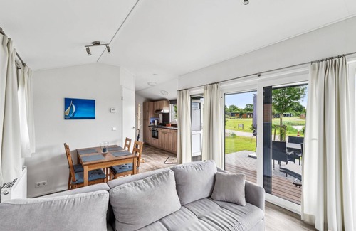 Suesel House | Beautiful home in Süsel with kitchen