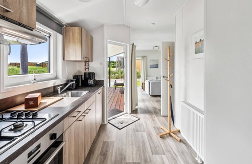 Suesel House | Beautiful home in Süsel with kitchen