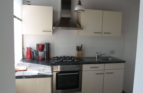 Schoondijke House | Beautiful private villa for 4 guests with WIFI, TV, terrace and pets allowed