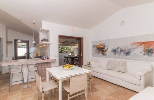 Portobello di Gallura House | Beautiful private villa for 6 guests with WIFI, TV, terrace and pets allowed
